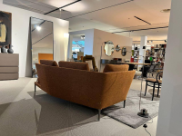 B&B Italia - Chaiselongue Edouard Stoff Emily Tabak Orange Naht Schokolade Braun Füße Metall Hartzinn Lackiert - 5