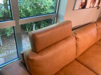 Natura - Ecksofa Balok Leder L30 Retro Cognac Braun Gestell Massivholz Füße Kunststoff Schwarz - 8