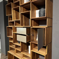 Riva1920 - Regal Freedom Nussbaum Geölt Fronten Eisen Lackiert Mit Türen Und Schubalden - 4