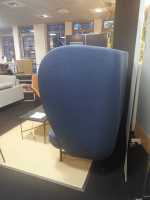 Fritz Hansen - Sofa Plenum Zweisitzer Stoff Capture 6001 Blau Gestell Metall Anthrazit Pulverbeschichtet - 2