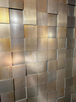 Christine Kröncke - Hochschrank Shape 30 Collector Front Dark Beauty Quadrat Messing Brüniert Korpus Eiche Anthrazit Matt Lackiert Mit Beleuchtung - 9