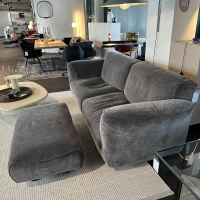 Edra - Sofa Grande Soffice Stoff Tessto 8568 Grau Füße Schwarz inkl. Hocker - 8
