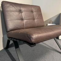Girsberger - Lounge Sessel 1600 Black Edition Leder Vitoria 2122 Ebony Braun Gestell Schwarz Beschichtet - 6