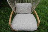 Gloster - Outdoor Loungesessel Fern Rücken Gewebt Seil White Dune Weiß  Hellgrau Gestell Teakholz Kissen Stoff Wave Buff Hellfrau Weiß - 3