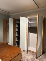 Musterring - Schlafzimmer Sala 2 0 Schrank Front Glas Weiß Korpus Eiche Bianco Bett Kopfteil Und Korpus Holz Füße Schiefer Grau - 5