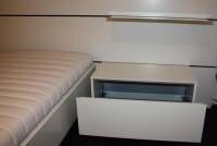 Interlübke - Bett Nocto Plus Lack Kristallweiß M02 mit Matratzen und Rückwandpaneele - 5