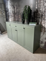 IRO - Sideboard Caseda Lack Schilfgrün Griffe Schwarz Matt - 5