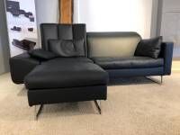 3-sitzer-sofas-bruehl-sofa-embrace-leder-5423-0010-unit-kufe-verchromt-mit-hocker-066-01-05161