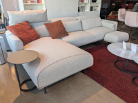 Jori - Ecksofa Eden Stoff Thuile C0002 Grau Creme Fuße Metall Bronze Schwarz Pulverbeschichtet Inklusive Hocker Und 3 Kissen - 9