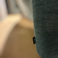 Cassina - Sofa Maralunga 2-sitzig Stoff Fox 13FF14 Salvia Salbei Grün Mit Höhenverstellbarer Kopfstütze - 6