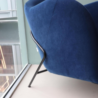relaxsessel-sits-sessel-mini-bezug-stoff-velvet-farbe-11-dark-blue-gestell-metall-schwarz-301-02-9