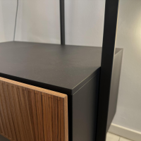 Novamobili - Garderobe Easy Metallrahmen Schwarz Brüniert Schubkasten Nussbaum Canaletto Mit Spiegel - 2