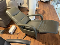 Activineo - Relaxsessel Bono Leder L50 WP Avocado Grün Gestell Metall Schwarz Mit Herz Waage Funktion - 3