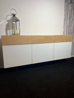 Anrei - Sideboard Stamm 03 Asteiche Weiß Geölt Massiv Türen Glas Weiß Gestell Schwarz - 4