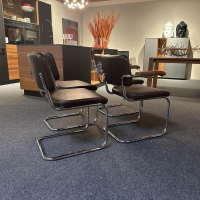 Thonet - 4er-Set Polsterstuhl S32/ 64PV 2x Mit Armlehne, 2x Ohne Armlehne Nappaleder 3 Dunkelbraun Armauflage Nussbaum Geölt Gestell Chrom - 2
