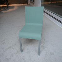 einzelstuehle-vitra-stuhl-03-sitzschalenfarbe-mint-untergestell-pulverbeschichtet-silber-glatt-466-3