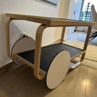 beistelltische-vitra-bartisch-artek-tea-trolley-901-platte-schwarz-gestell-holz-buche-290-06-84382-2