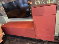 Kettnaker - Schrank Programm Soma Front Veloursglas Lack Beere Rot Korpus Beere Rot Abdeckplatte Weißglas Matt - 7