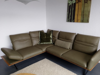 Koinor - Ecksofa Calmo 1 Leder B Bonito Canna Grün Massivholzrahmen Wildeiche Gestell Metallkufe Schwarz Pulverbeschichtet - 2