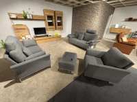 Erpo - Garnitur Modena 220 Stoff Prairie 2022.78 Grau Füße Chrom 2 Sofas 1 Sessel 1 Hocker - 3