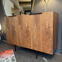 Pastoe - Sideboard Frame Roger Nussbaum Furniert Gestell und Griffe Metall Schwarz Lackiert Böden Schwarz - 10