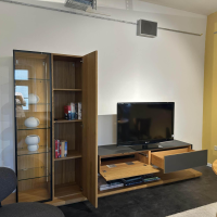 Team 7 - Wohnwand Eiche Natur Geölt Farbglas Graphitgrau Matt Vitrine Rauchglas Inklusive LED Beleuchtung - 3