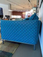 Moroso - Sofa Gentry Major Stoff Big Braid 1881 Caviar & Atlantic Blue Blau Füße Metall Anthrazit - 4