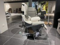 Stressless - Sessel Reno M R Leder 091 Cori Silver Cloud 25 Grau Creme Gestell Cross Chrom - 2