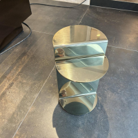 Minotti - Beistelltisch Flirt Gestell Rostfreier Glänzender Stahl Gold 2 Gebogene Metallplatten - 2