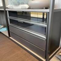 Molteni & C - Ankleide Gliss Master Korpus Böden Rückwand aus Zirbelkiefer Silber mit Beleuchtung - 21