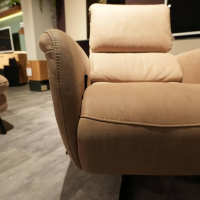 Hukla - Polstergruppe VS HU1169 Sofa Leder Aurelia Stone Braun Füße Metall Schwarz Mit Sessel Sternfuß Schwarz Und Kissen - 2