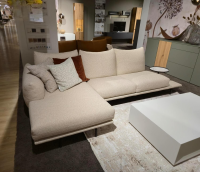 Calia Italia - Ecksofa Dragees Stoff Flash Dance Strech 202 Sabbia Beige Fuß Metall Graubraun Ricamo Inklusive Kissen - 6