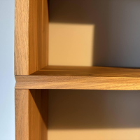 Rodam - Schrankwand Pares 722500 Nuss Splint Mit Hartwachssiegel Rückwand Glas Dunkelgrau Mit Beleuchtung - 8