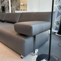 FSM - Ecksofa Velas Mit Recamiere Leder K24 Select Umbra Anthrazit Füße Hochglanz Verchromt Mit Verstellbarer Sitztiefe - 6