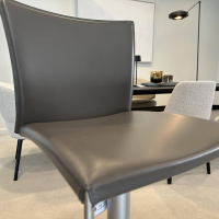 Draenert - 2er-Set Barhocker Nobile 2079 Leder 13 Muscat Braun Fuß Chrom-Matt - 3