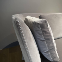 Maxalto - Sofa Febo 2833TS Stoff 2053251 Sirio Grau Füße Mit Stoff Bezogen Inklusive Rückenkissen - 4