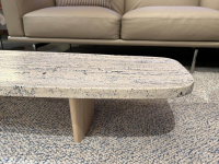 ClassiCon - Beistelltisch Materia Long Table Platte Travertin Natur Vertiefungen Indigo Gefärbt Füße Esche Massiv Natur - 6