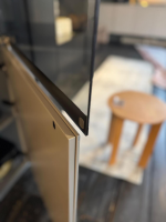 Kettnaker - Vitrine Soma Mattlack Vulkangrau Grau Tür Glas Grau Rückwand Mattlack Elfenbein Beige Inklusive Beleuchtung - 6