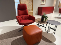 KFF - Lounge Sessel Faye Casual Stoff Rohi Credo Lampion Rot 4 Fuß Sterngestell Drehbar Struktur Schwarz mit Hocker - 6