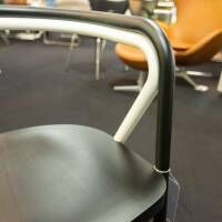 stuhlsets-cappellini-chair-2-gestell-esche-massiv-schwarz-metallrohr-weiss-matt-sitzflaeche-7