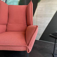 Ligne Roset - Sessel Toa Stoff Coda Saumon 632 Rosa Orange Füße Esche Schwarz Gebeizt - 6