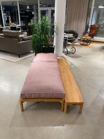 Weishäupl - Sonnenliege New Hampton Stoff Zori Hibiskus Rosa Teakholz mit Anstelltisch - 6