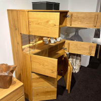 Natura - Highboard Hillsboro Wildeiche Massiv Geölt Mit Glastüren Mit Beleuchtung - 3