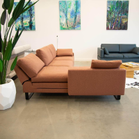 Brühl - Sofa Alba Stoff 5275 51 Rosa Orange Kufe Schwarz Pulverbeschichtet Mit 2 Seitenteilkissen - 3