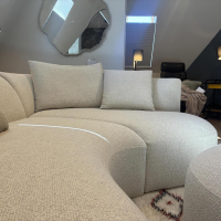 COR - Sofa Siwa Stoff 8207 Muschel Creme mit Hocker und Kissen - 5