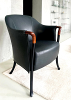 Giorgetti - Armchair Progetti Leather Anilia Sense Fossile 1502 Black Frame Beechwood Feet Black Matt lacquered - 3
