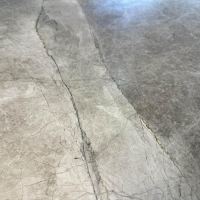 Draenert - Esstisch Kent 1550 Platte Trapeza Kalkstein Persian Silk Grau Geledert Gestell 2 Halbschalen Aluminiumguss Schwarz - 3