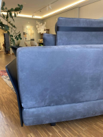 Walter Knoll - Ecksofa Tama Living Leder Velvet Poppy Seed Braun Kufen Eiche Geflammt Inklusive Anstelltisch Und Kissen - 2