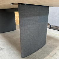 COR - Tisch Ipa Platte Esche Natur Gestell Grau Mit Stoff Bezogen - 6