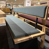 Wimmer - Essgruppe Zweigl Holz Rustikale Asteiche Bianco Stoff Q2 Individuals 66 Blau Gestell Metall RAL7021 Schwarzgrau - 6